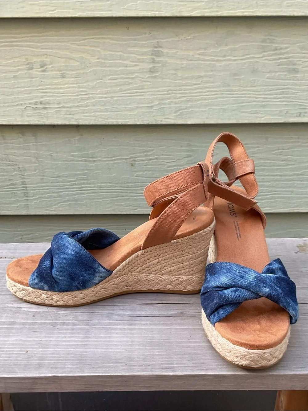 Toms Denim Blue Twist and Tan Espadrille Wedge Sandals